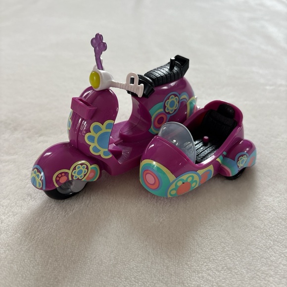 Vintage Hasbro Littlest Pet Shop LPS Blythe Purple Side Car Motorcycle Toy - Picture 1 of 4
